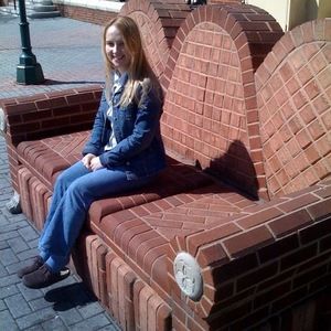 Meet your Posher, Alexandra